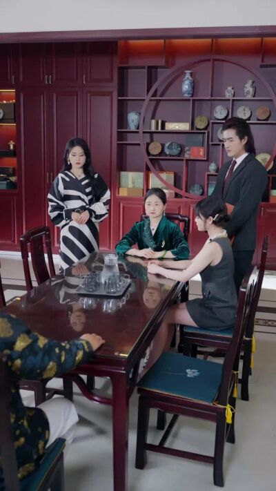 《报告纪总，少夫人她竟是戏精人形测谎仪》剧照