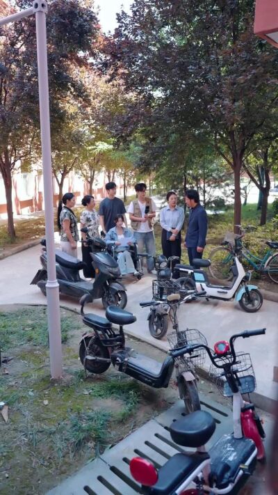 《輪椅上的縫紉機》劇照