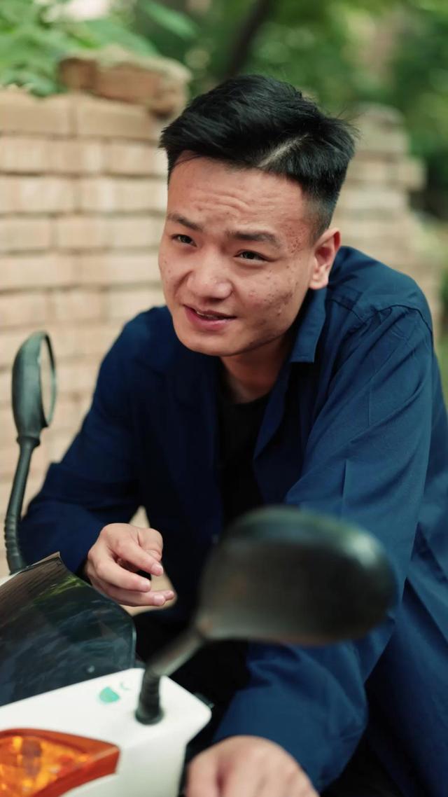 《槐花落了又開》劇照