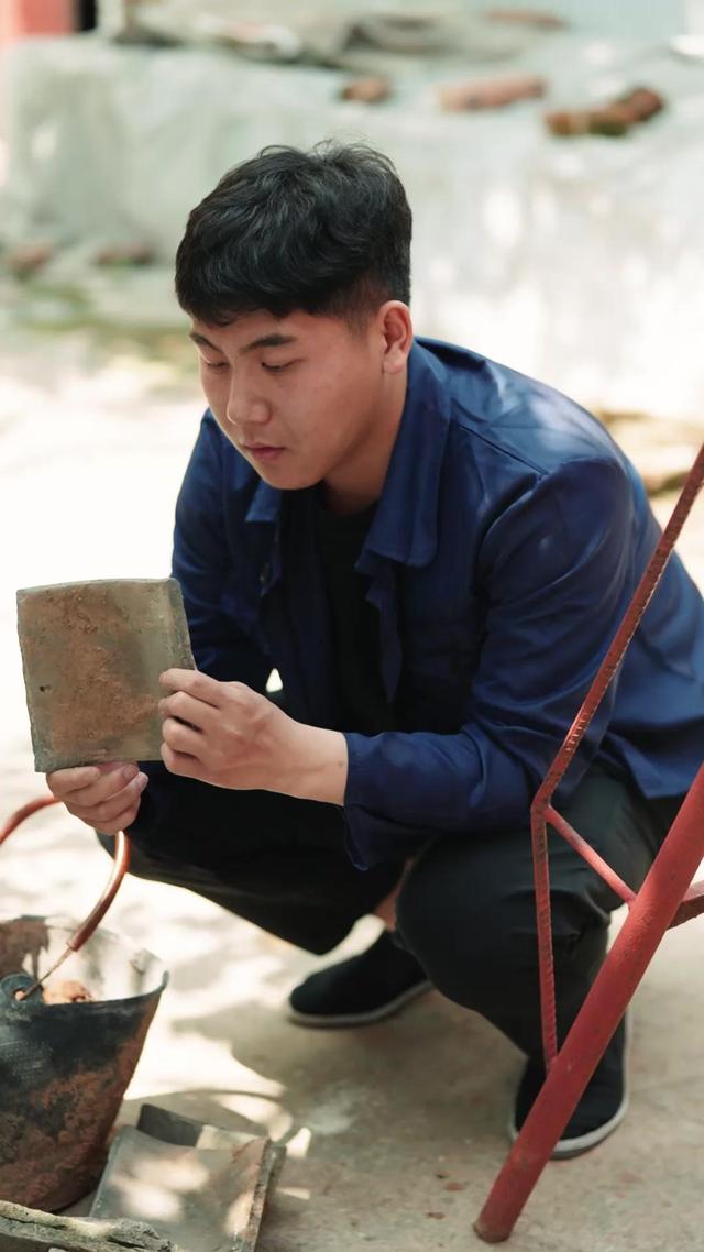 《槐花落了又開》劇照