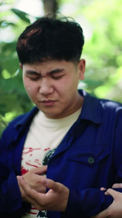 《槐樹下》劇照