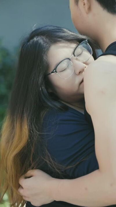 《小城青年之不玩笑婚姻》劇照