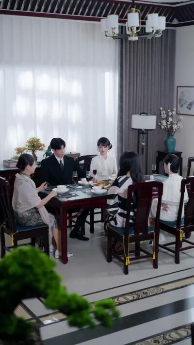 《报告纪总，少夫人她竟是戏精人形测谎仪》剧照