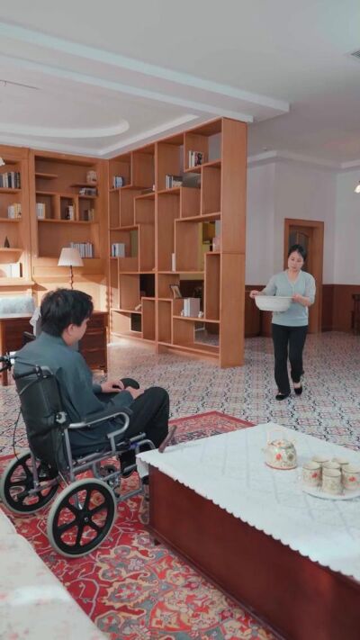 《離開我，你高攀不起》劇照
