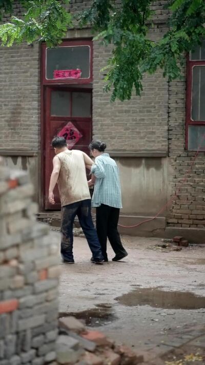 《风雨过后见真情》剧照