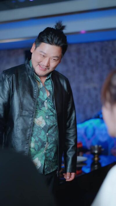 《九龙镇世》剧照