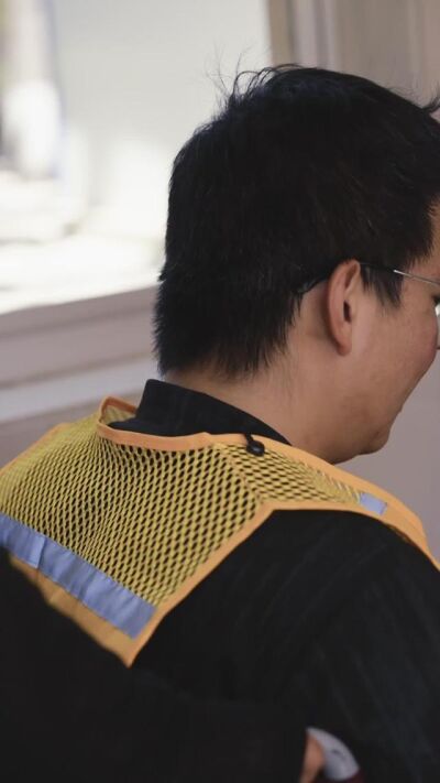 《小城青年之不玩笑婚姻》劇照