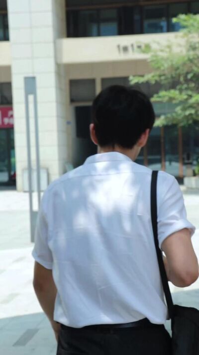 《夏风与少年之隔壁的他》剧照