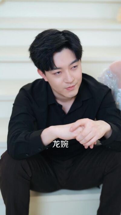 《镇狱枭龙》剧照