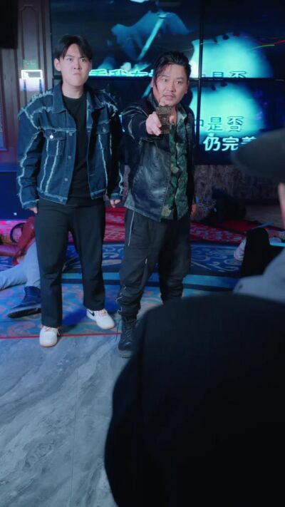 《九龙镇世》剧照
