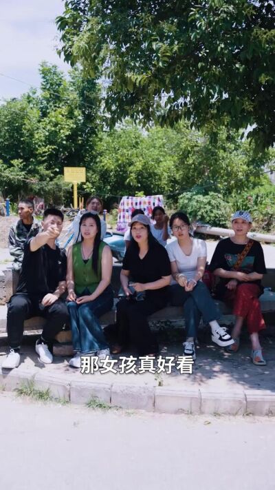 《落魄亦坦荡，风雨共星河》剧照