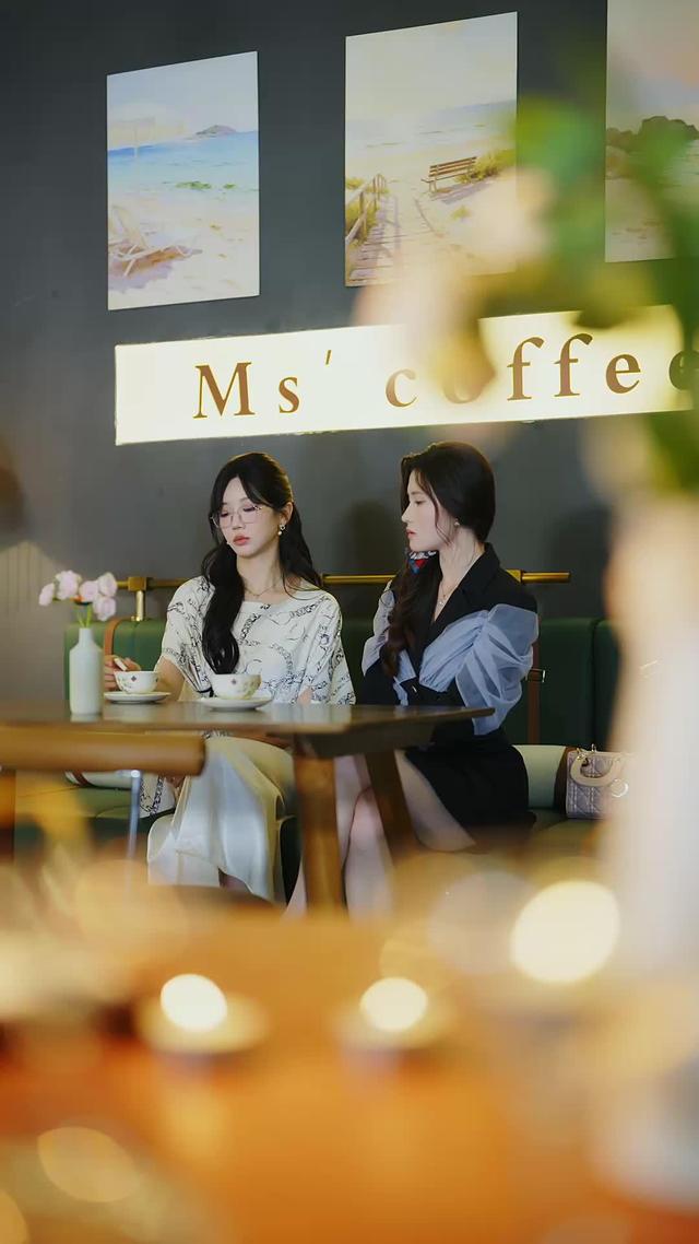 《許諾渝生，姐姐閨蜜竟是我大學教授》劇照