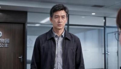 《物流園老闆以為我不敢搬，我連夜開走三百輛》劇照