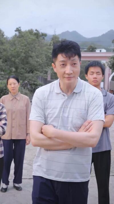 《房租涨到不合理，那我就把厂搬了》剧照