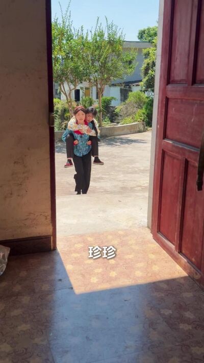 《替姐出嫁，我成了婆家團寵》劇照