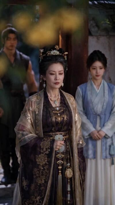 《質子歸來，囚我為妃第三季》劇照