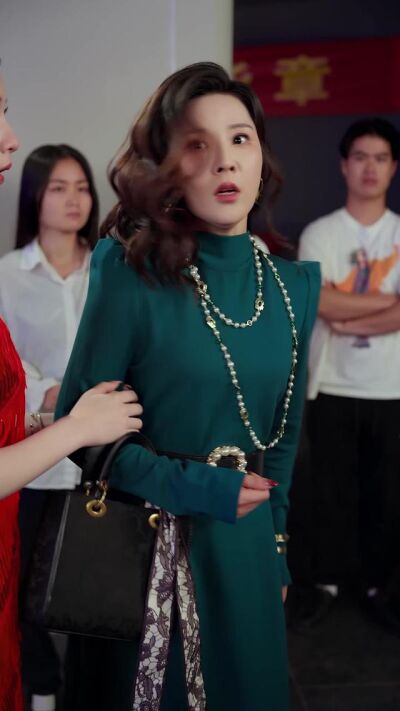 《女儿前途被毁，陆太太摊牌了》剧照