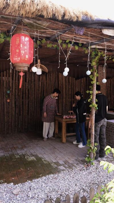《守着烟火等着你》剧照