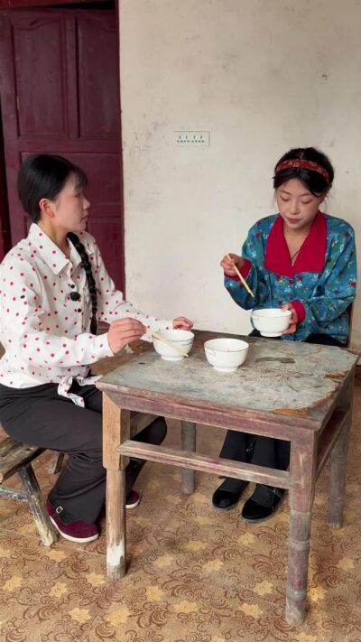 《替姐出嫁，我成了婆家團寵》劇照