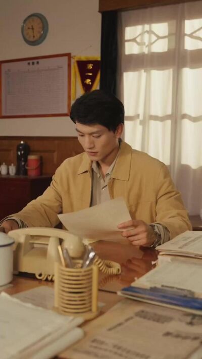 《乡城往事之南风骤起》剧照