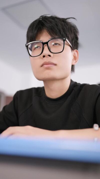 《他为转学生改志愿那天，我独美》剧照