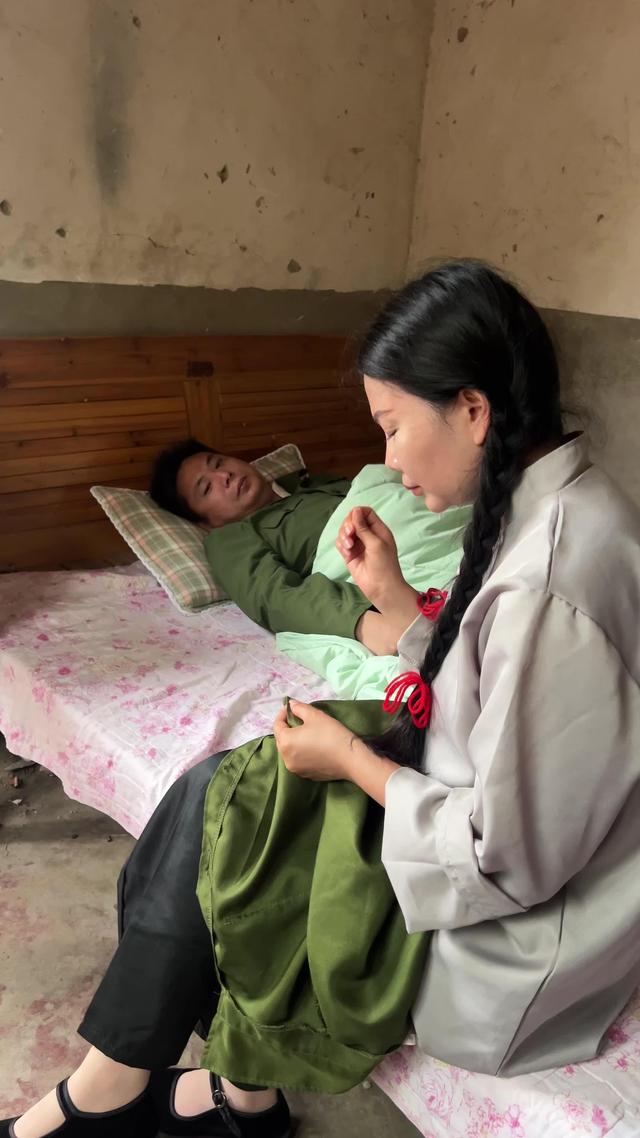 《柳樹下的半生淚》劇照