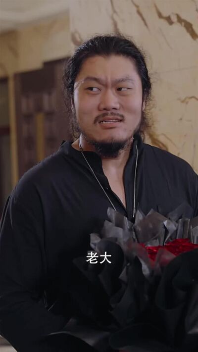 《小師妹下山，顧總裝不下去了》劇照