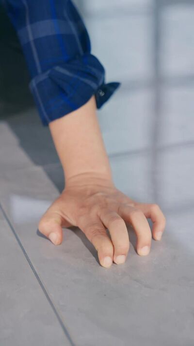 《老街巷里的解忧人》剧照