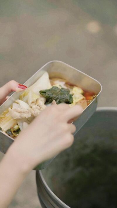 《磕頭機：我爸是油田工人》劇照