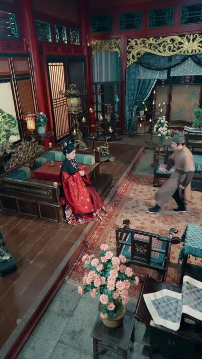 《穿成虐文女主后，我绑定了反派系统》剧照