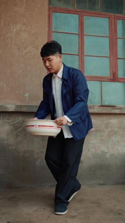 《情满垛子村》剧照