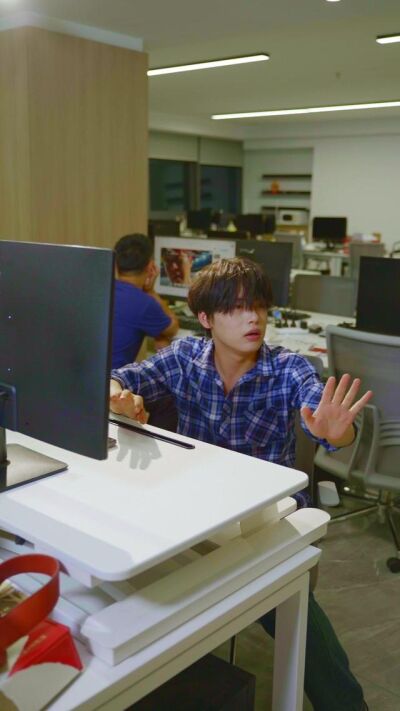 《本系统心善，清算虚伪面具》剧照
