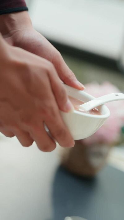 《彝绣：一针一线一人生》剧照