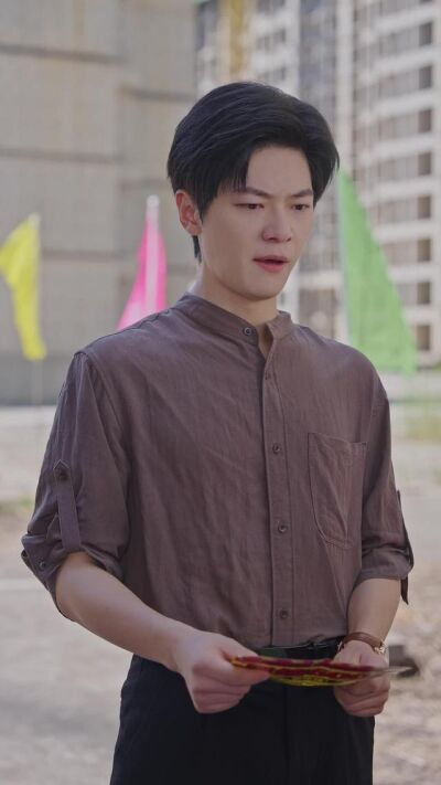 《王者歸來：我拿五千萬救全村》劇照