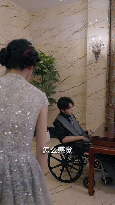 《小師妹下山，顧總裝不下去了》劇照