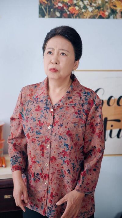 《年薪八百万，我妈以为我月薪三千八》剧照