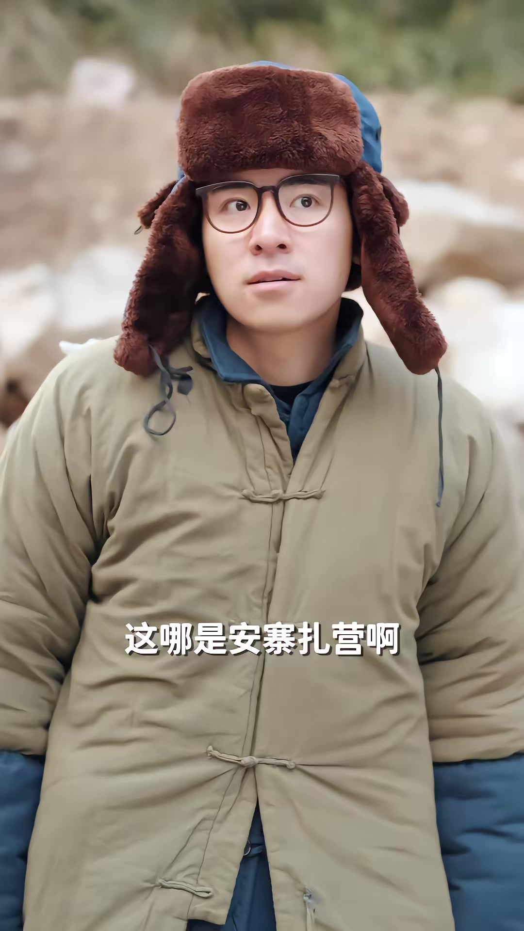 《荒野直播：我，食物链顶端的男人》剧照