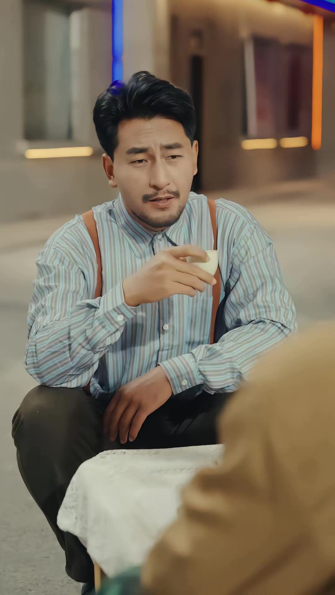 《暗金枭雄：开局踹翻恶组长》剧照