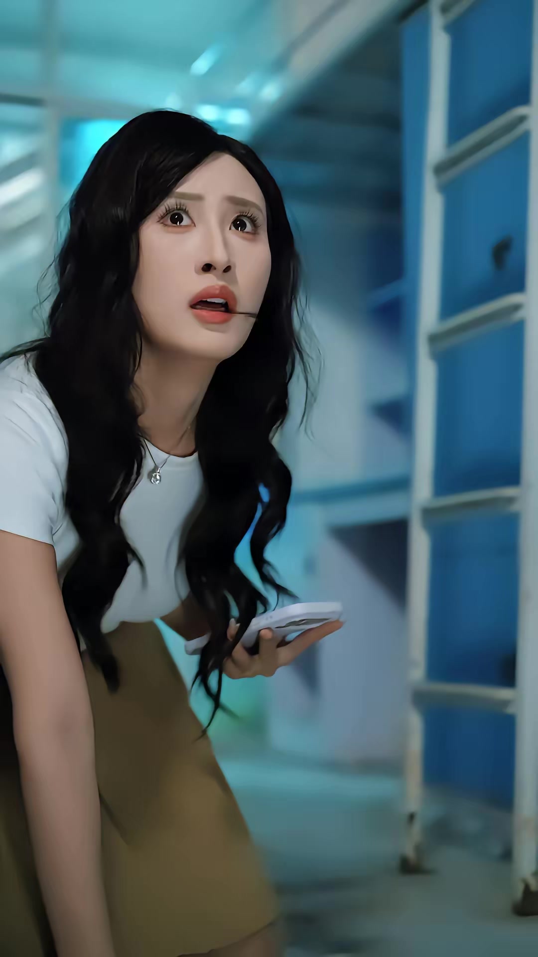 《懸案：消失的女寢》劇照