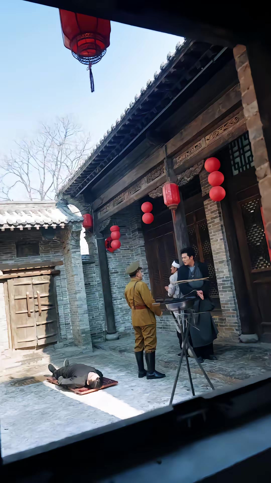 《穿越民國成殭屍，我帶我兒七叔飛》劇照