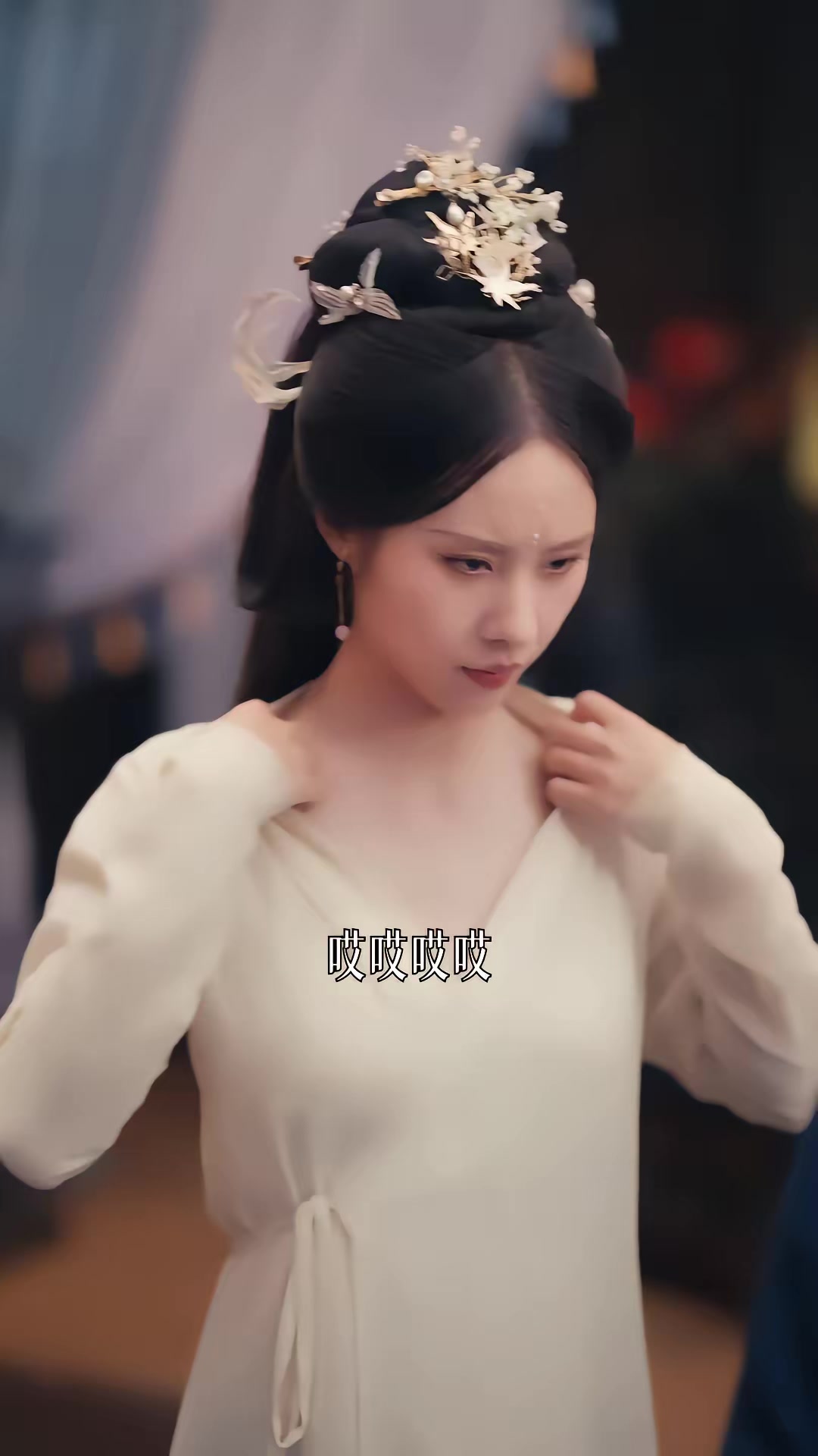 《我和美女結拜就變強，四海之內皆兄妹》劇照