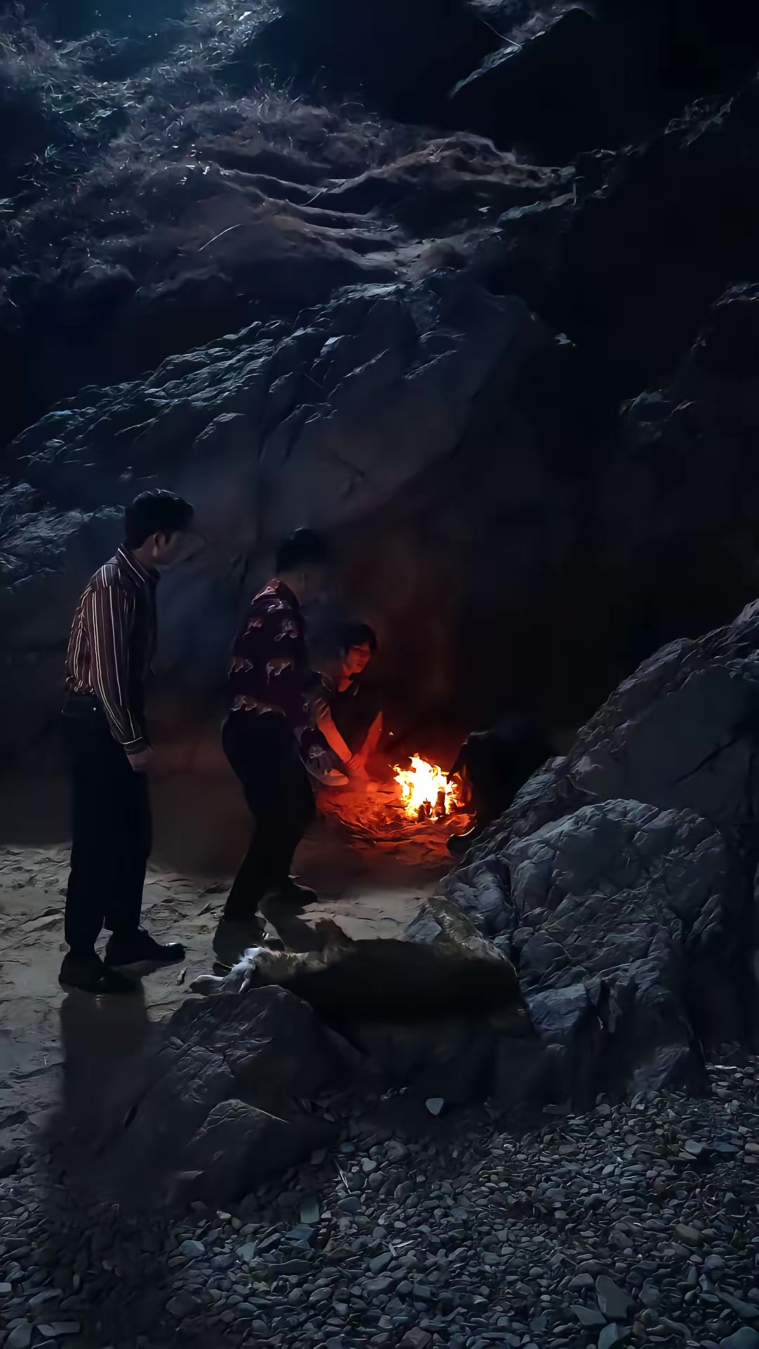 《和校花的海岛求生》剧照