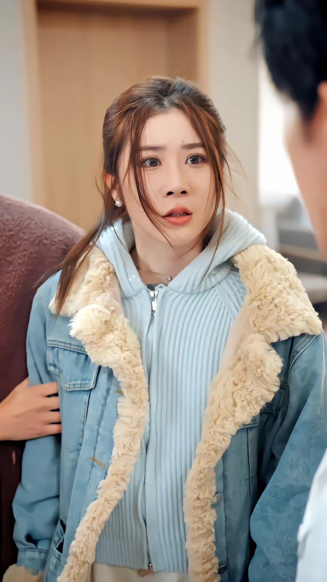 《末世我在卡BUG，你們哭什麼》劇照