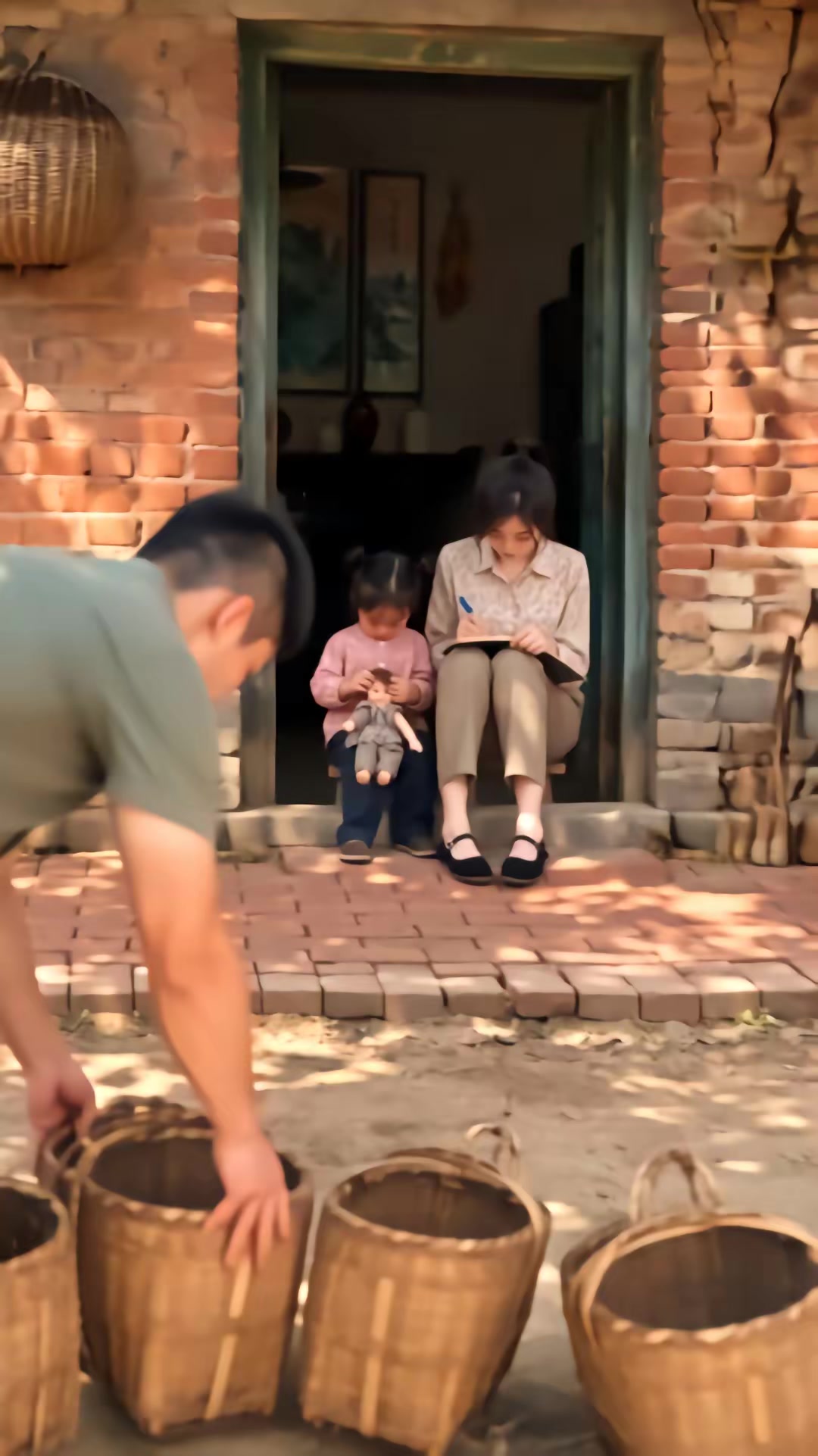 《逃婚后嫁给了救命恩人》剧照
