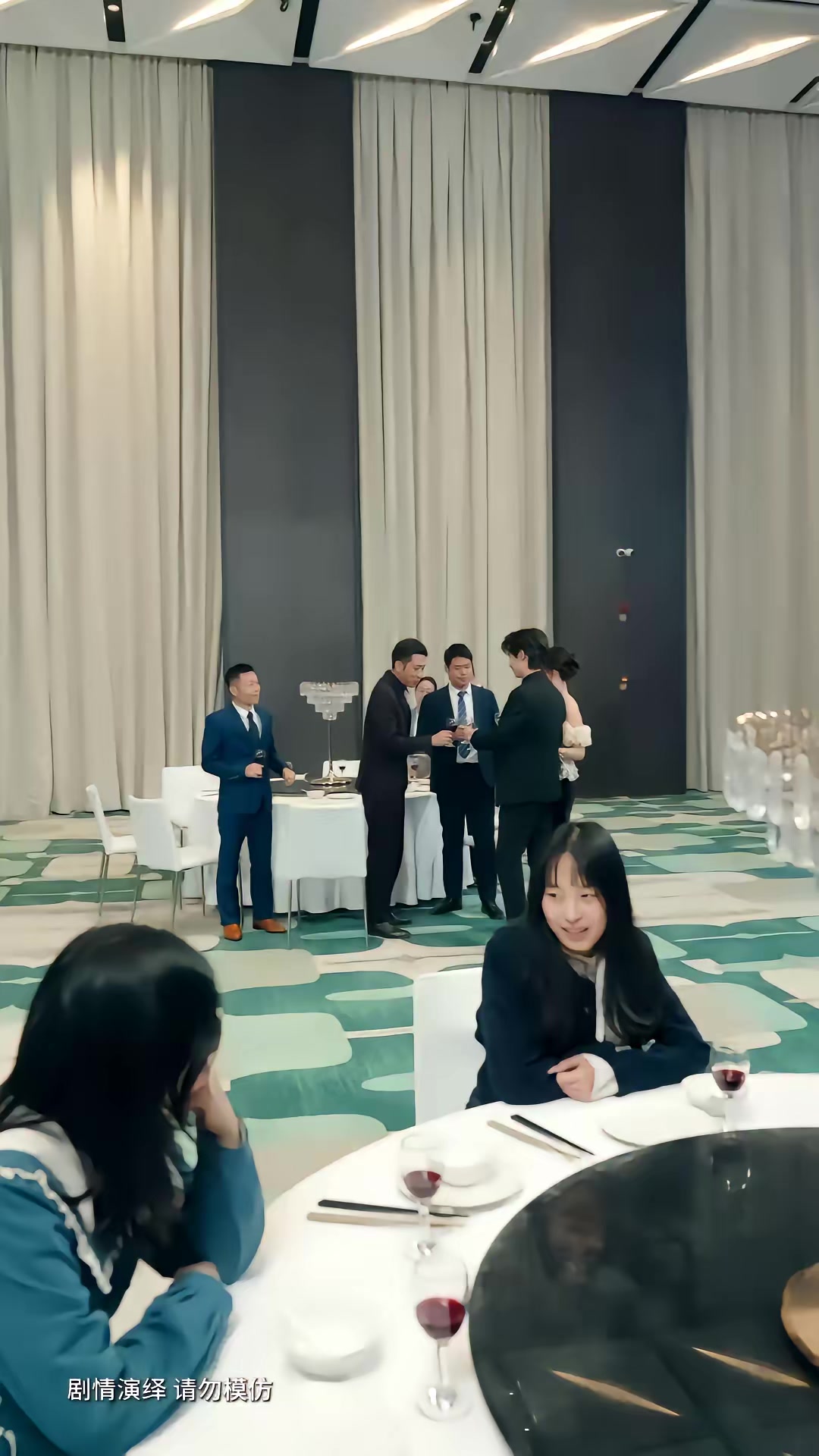 《分手后，我娶了前任的老板第二季》剧照