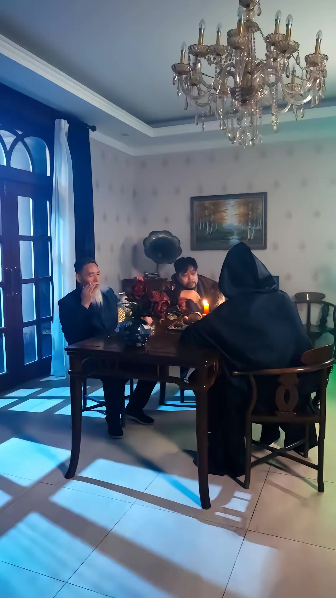 《明明你们都是诡异，怎么都怕我》剧照