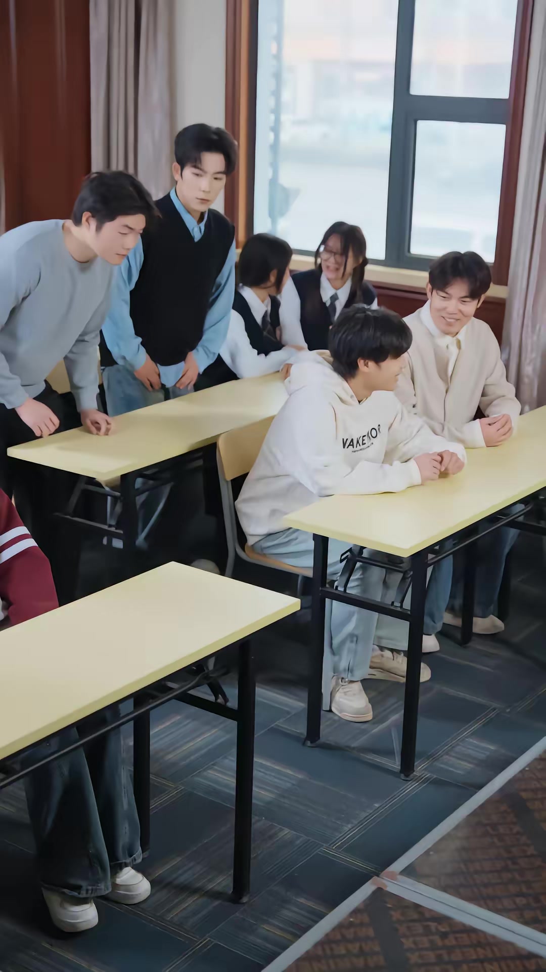 《重回零七後，我靠競賽登頂巔峰》劇照