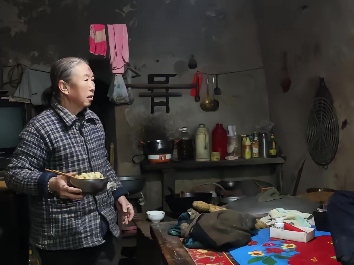 《吃老子儿》剧照