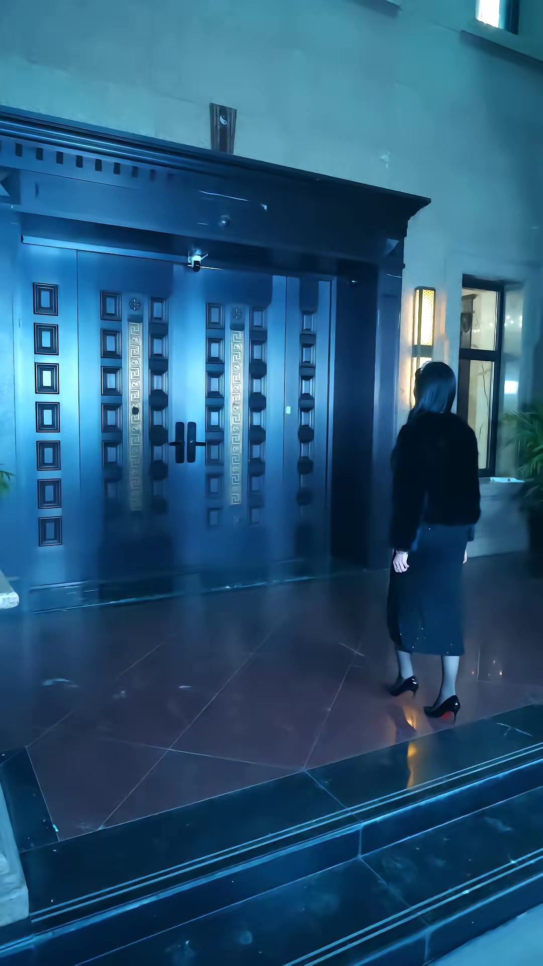 《極寒末世：我帶隊友絕境求生》劇照