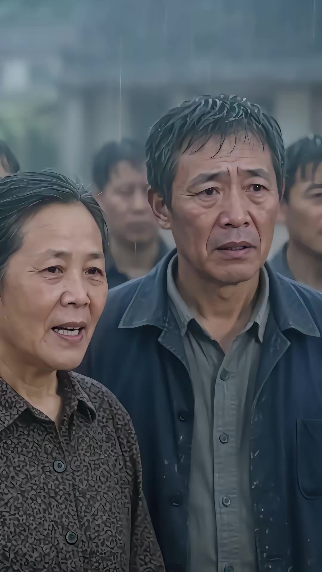《我家院子不借道》剧照